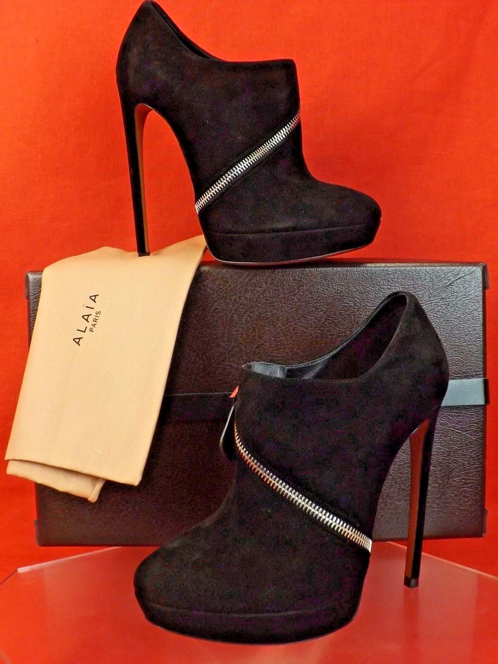 NIB ALAIA BLACK SUEDE SILVER ZIP PLATFORM HIGH HEEL SHORT ANKLE BOOTS 40 $2360